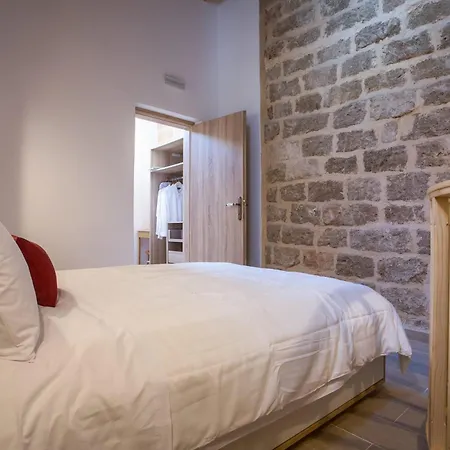 Rodos Old Town Authentic Alexandra Stone House דירה