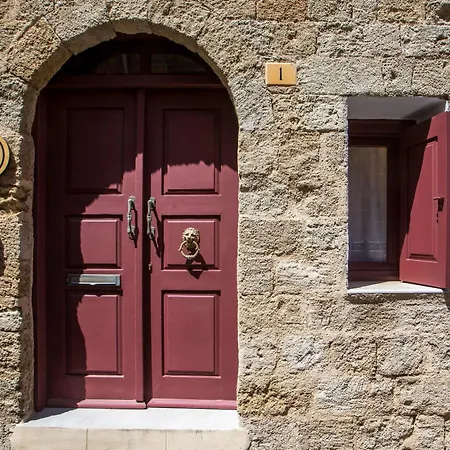 דירה Rodos Old Town Authentic Alexandra Stone House עיר רודוס
